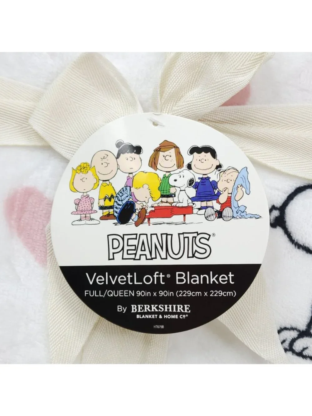 Peanuts Snoopy VelvetLoft Plush Blanket Full/Queen 90x90 By Berkshire PInk Heart